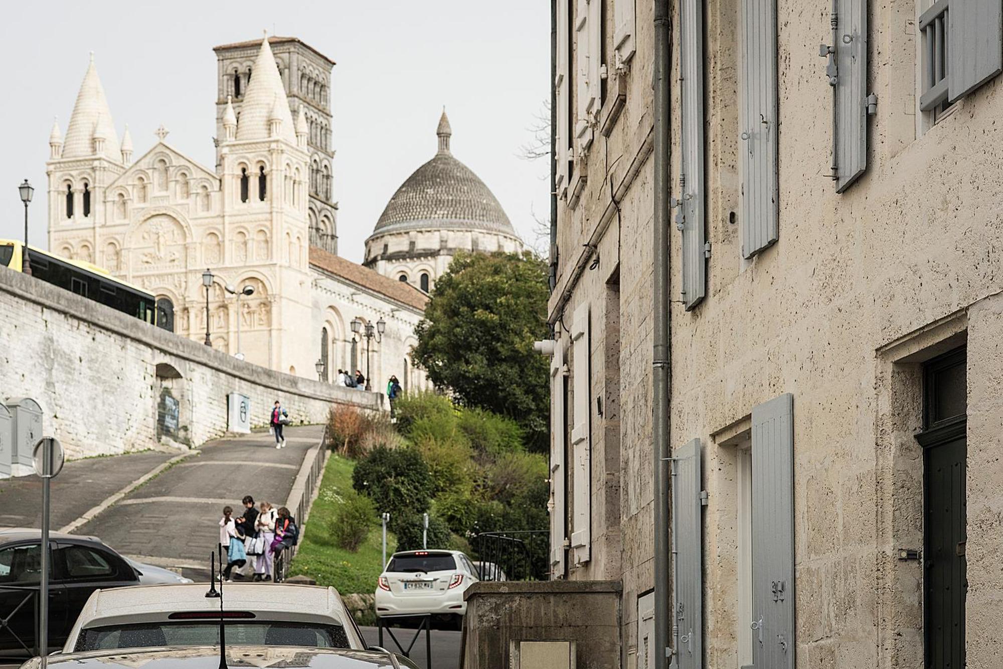 Auberge de jeunesse Les Jardins Suspendus à Angoulême Extérieur photo